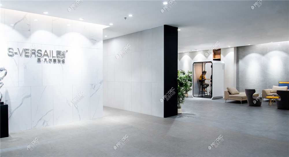 Reception pod